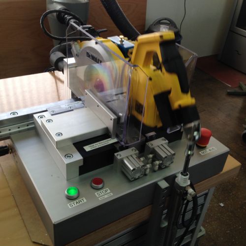 Automatisierte Säge